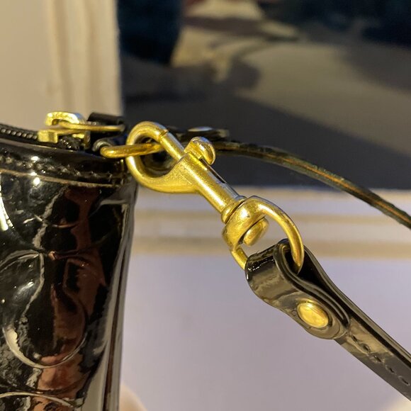 Coach Peyton Op Art Embossed Patent Leather Wristlet - Picture 8 of 10